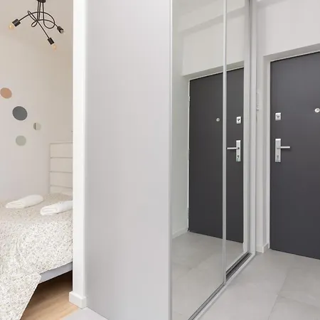 Ochota Pet-friendly Studio By Renters 华沙